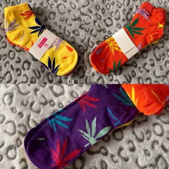 3 Pair Pack of Pot Leaf Ankle Socks 🍃 Orange, Yellow, & Purple 🧡💛💜 Brand New - Picture 1 of 4